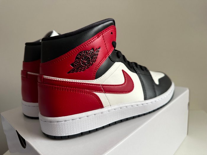 Air Jordan - Sneakers - Størelse: Shoes / EU 43