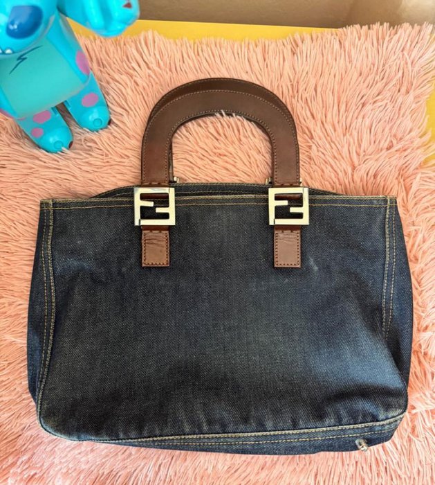 Fendi - dark denim tote bag - Taske