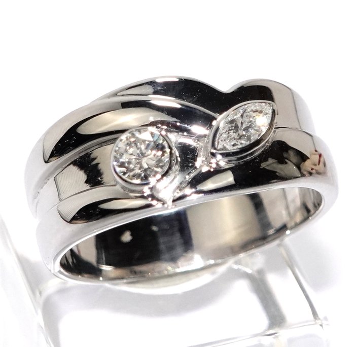 Ring - 14 karat Hvidguld -  0.36ct. tw. Diamant (Natur)  - Gratis størrelsesændring EU 53-62