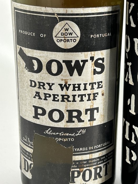 Dow's 'Dry White Aperitif' - 1992 Kopke Quinta Sao Luiz Vintage - Quinta da Romainera 'Fine Tawny' - Dalva Quinta de Avidago - Croft 'Full Rich Ruby' - Bobadilla y Cia 'Amontillado' -  Jerez, Porto  - 6 Flasker (0,75 L)