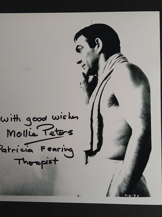 James Bond 007: Thunderball - Mollie Peters (+) "Patricia Fearing" - Autograph, Photo with COA