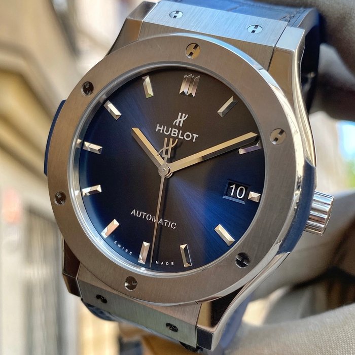 Hublot - Classic Fusion Blue Dial - 511.NX.7170.LR - Unisex - 2021