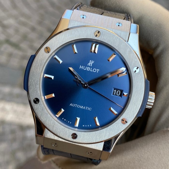 Hublot - Classic Fusion Blue Dial - 511.NX.7170.LR - Unisex - 2021