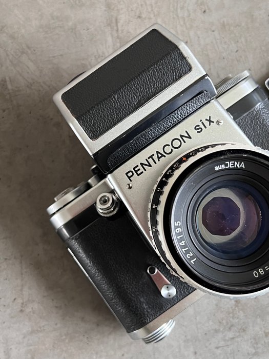 Pentacon Six with TTL metered Prism finder  Waist finder + 1Q Biometar aus Jena 2,8/80mm | 120/mellemformat kamera