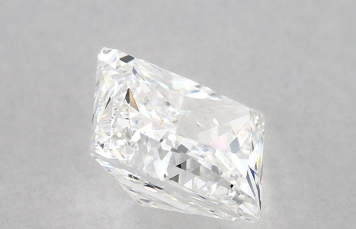 1 pcs Diamant  (Natur)  - 0.61 ct - Kvadrat - F - I1 - Gemological Institute of America (GIA)