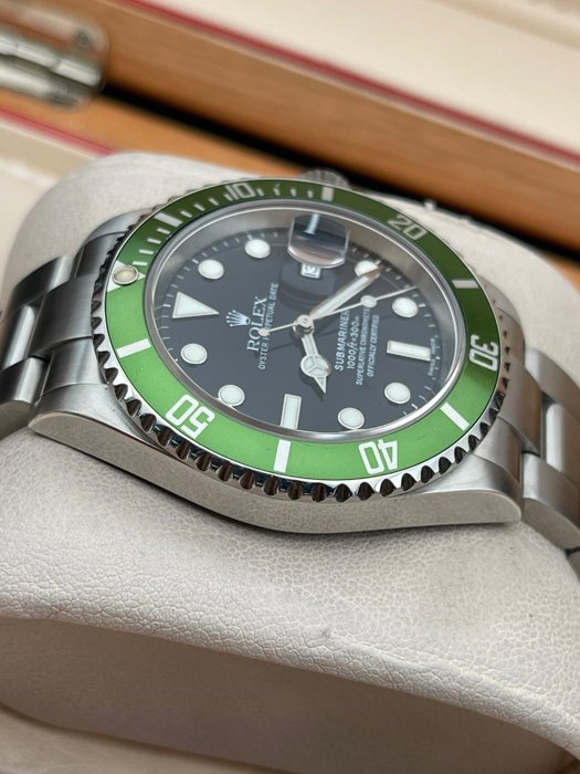 Rolex - Submariner Date “Kermit” - 16610LV - Mænd - 2000-2010