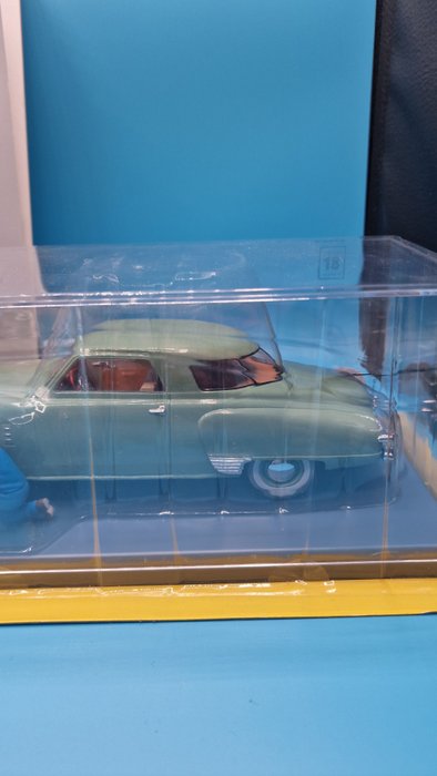 1:24 - Modelbil - TINTIN Studebaker du garage simoun