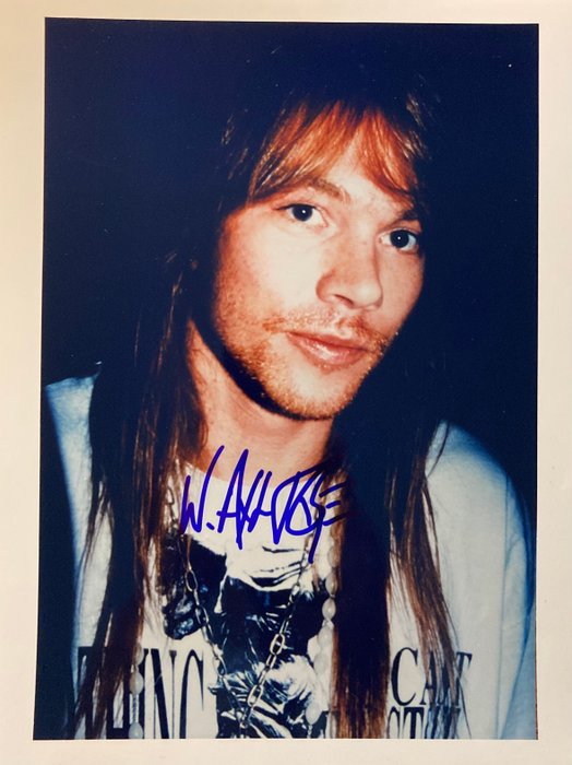 Axl Rose - Signed Photo - 20x25cm - with COA - Photo