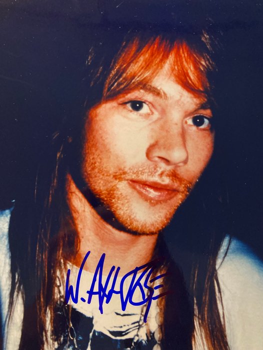 Axl Rose - Signed Photo - 20x25cm - with COA - Photo