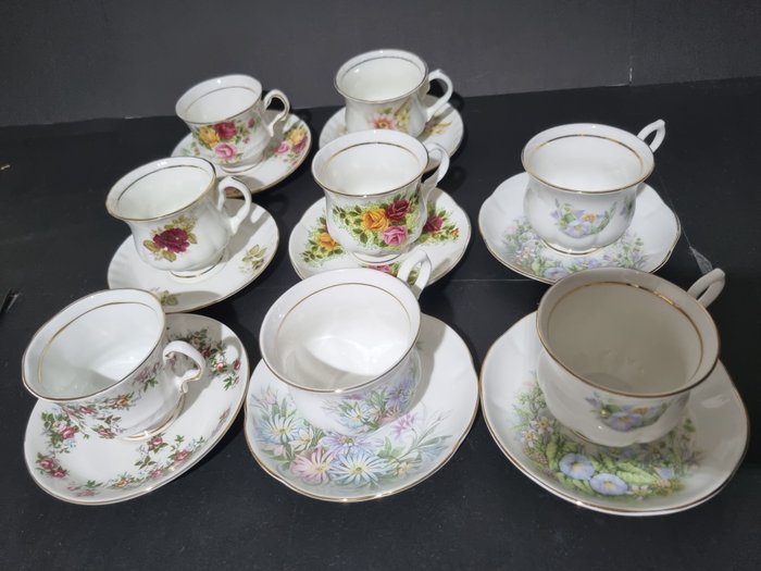 Kop og underkop (16) - Balmoral Castle, Cambridge Garden, Twickle Castle, Pink Roses - Knogleporcelæn - Vintage Bone China