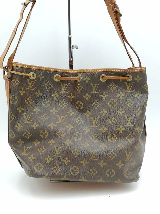 Louis Vuitton - Petit Noe - Håndtaske