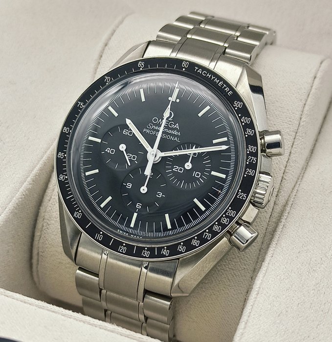 Omega - Speedmaster Moonwatch Professional Chronograph - 145.0022 - Mænd - 2011-nu