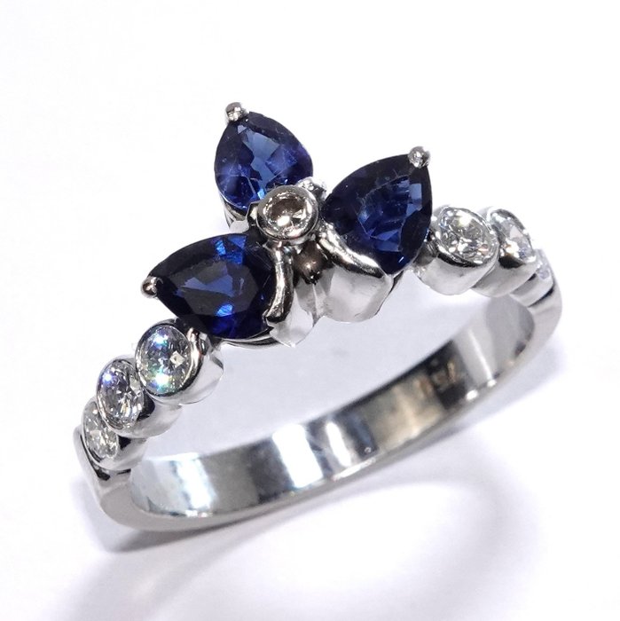 Ring - 18 kraat Hvidguld -  1.25ct. tw. Diamant (Natur)  - Safir