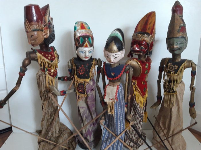 5 wayang golèk dukker - Java - Indonesien  (Ingen mindstepris)