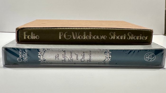 Oscar Wilde and P.G. Woodhouse - Lot of two volumes. The Selfish Giant and Other Stories and Short Stories - 2013