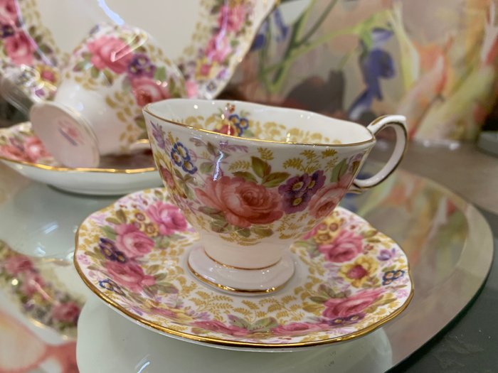 Royal Albert - Kaffesæt (11) - Serena - Porcelæn - Serena