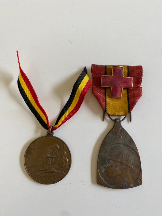 Belgien - Militærmedalje - Duo af belgiske Røde Kors-medaljer