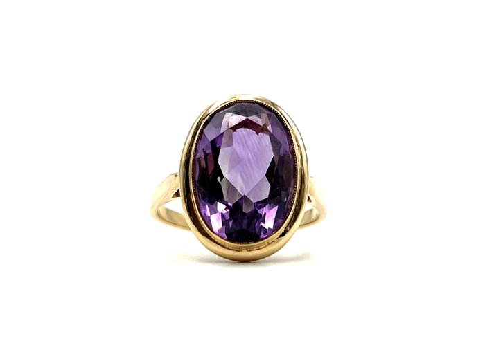 Ring - 18 kraat Gulguld -  4.70ct. tw. Ametyst