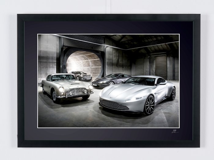 James Bond 007 - History of James Bond Aston Martin Cars - Fine Art Photography - Luxury Wooden Framed 70X50 cm  - Limited Edition  Nr 10 of 20 - Serial ID - Original Certificate (COA), Hologram Logo Editor and QR Code - 100% New items.