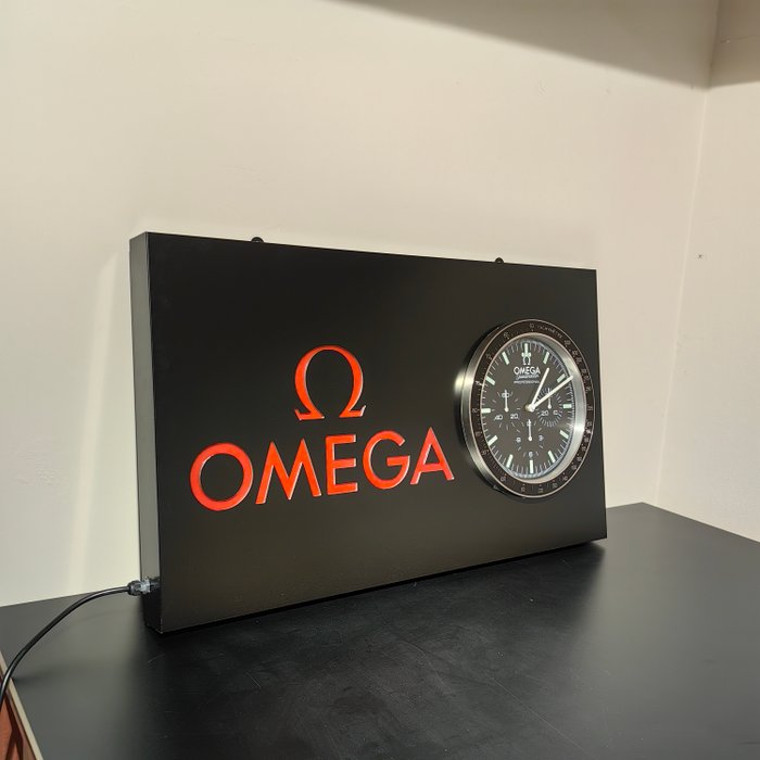 Large Size Omega    illuminated Clock Sign - Lysskilt - Aluminium