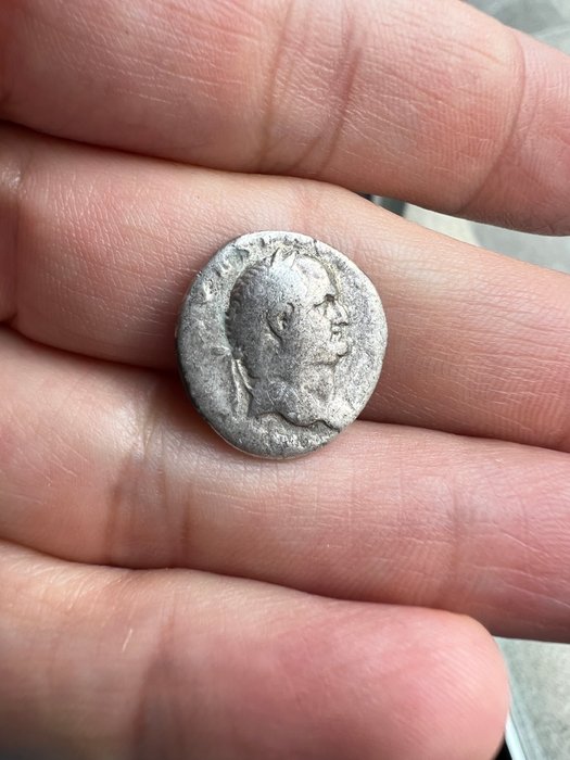 Romarriket. Vespasian (AD 69-79). Denarius Roma - Instrumentos sacerdotales  (Ingen mindstepris)