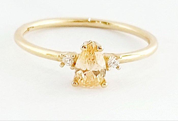 Ingen mindstepris - Ring - 18 kraat Gulguld -  0.73ct. tw. Citrin - Diamant