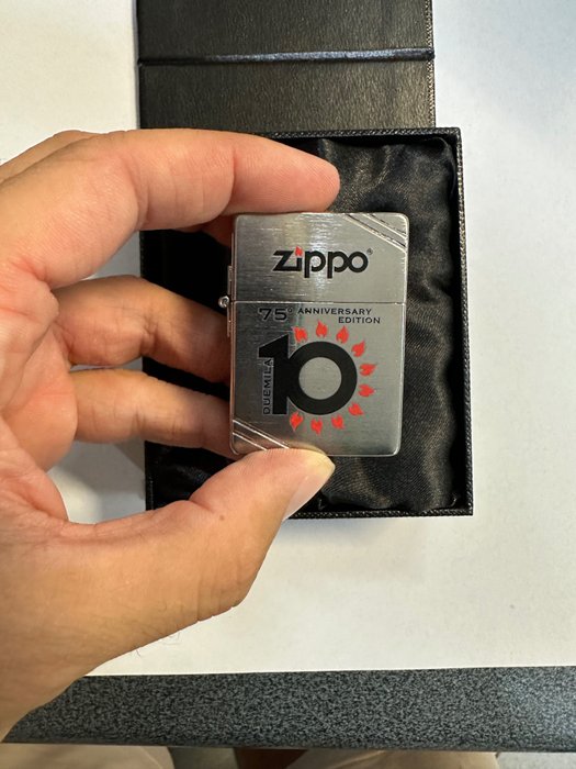 Zippo - Lighter - Jern (støbt/smeltet)