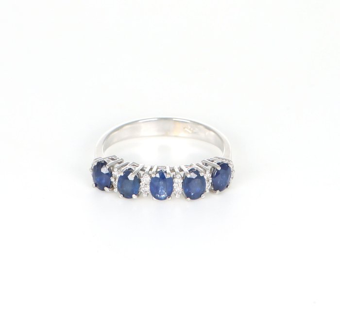 Ingen mindstepris - Ring - 18 kraat Hvidguld NY -  200ct tw Safir - Diamant