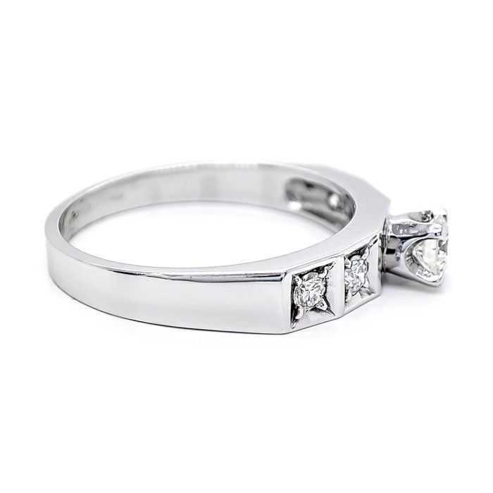 Ring - 14 karat Hvidguld -  035ct tw Diamant (Natur)