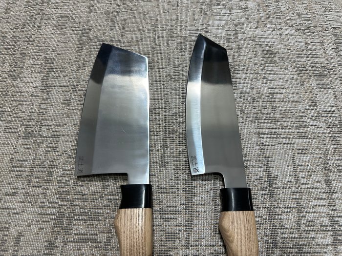 Køkkenkniv - Chef's knife -  Japanske højpolske D2 stålhakker  Bunka kokkeknive - D2 Steel  Designing Wood Udsøgt harpikshåndtag - Japan