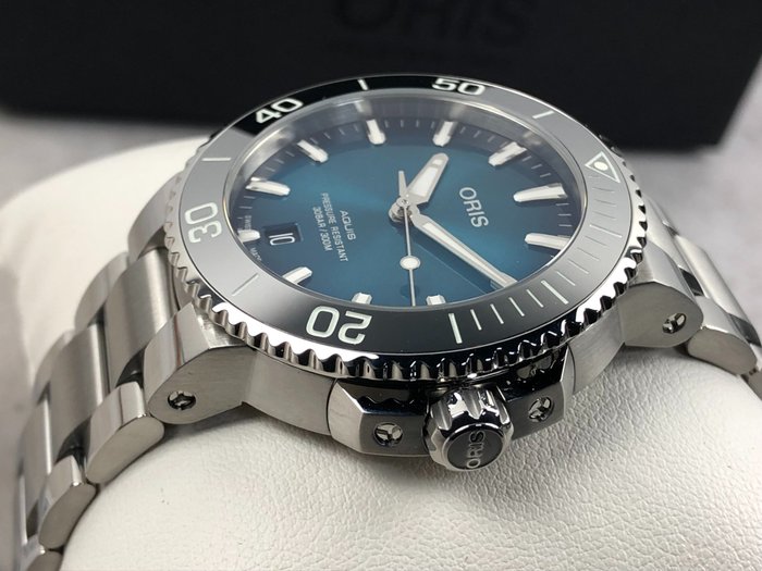 Oris - Aquis Diver Blue Automatic " - Ingen mindstepris - 01 733 7732 4155-07 8 21 05PEB - Mænd - 2011-nu