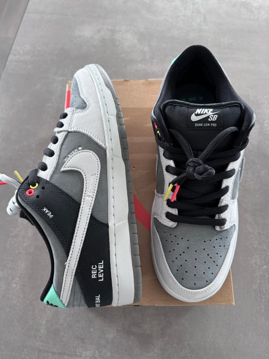 Nike SB - Sneakers - Størelse: Shoes / EU 455 UK 105 US 115