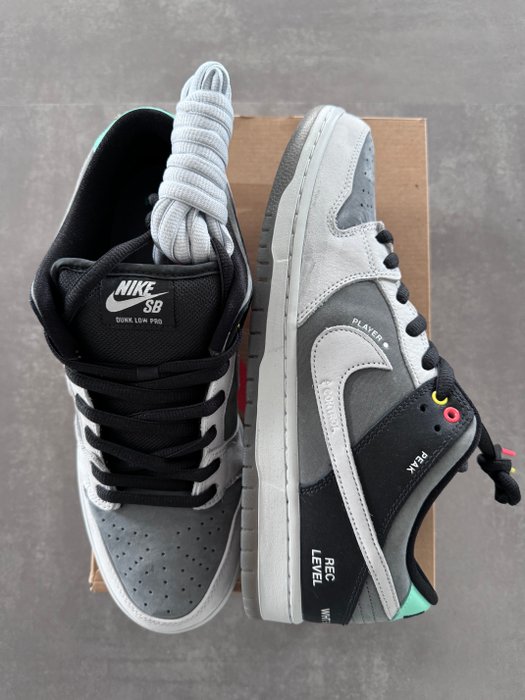 Nike SB - Sneakers - Størelse: Shoes / EU 455 UK 105 US 115