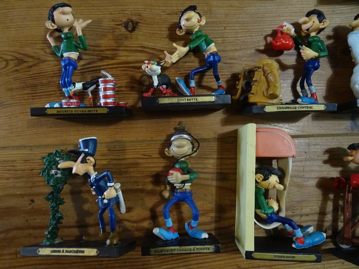 Franquin - Statuette - Lot 24 figurines plastoy Gaston Lagaffe + Marsu by Franquin 2004 (24) - Harpiks