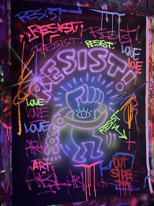 Outside313 - Keith Haring - Resist - neon black edition