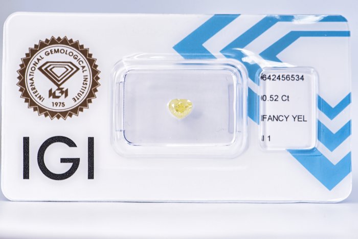 Ingen mindstepris - 1 pcs Diamant  (Naturfarvet)  - 0.52 ct - Pære - Fancy Gul - I1 - International Gemological Institute (IGI)