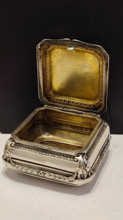 Smykkeskrin - Ancient Precious Jewelry Box - Ringholder i 800 Silver og Vermeil Silver - 800 sølv