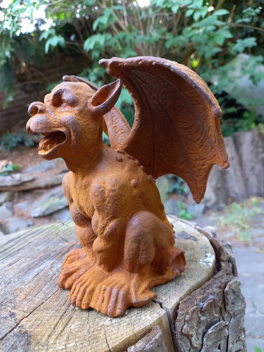 Skulptur, "Sitting Gargoyle, Demon" - 16 cm - Støbejern