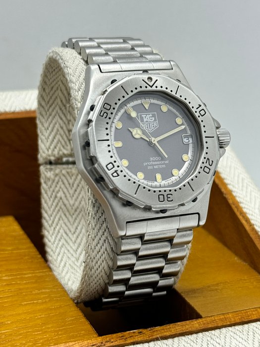 TAG Heuer - 3000 Professional 200 Meters - Ingen mindstepris - Ref.932.213  Cal.3.87 - Mænd - 1980-1989