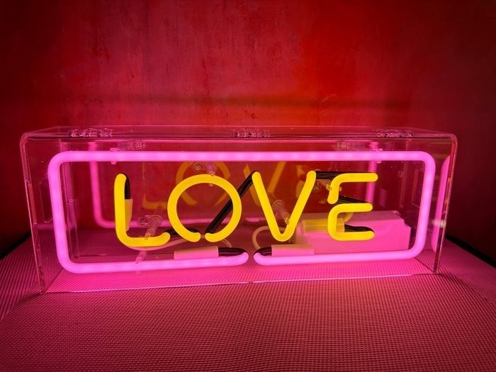 Neon Sign - LOVE - Lampe - Glas