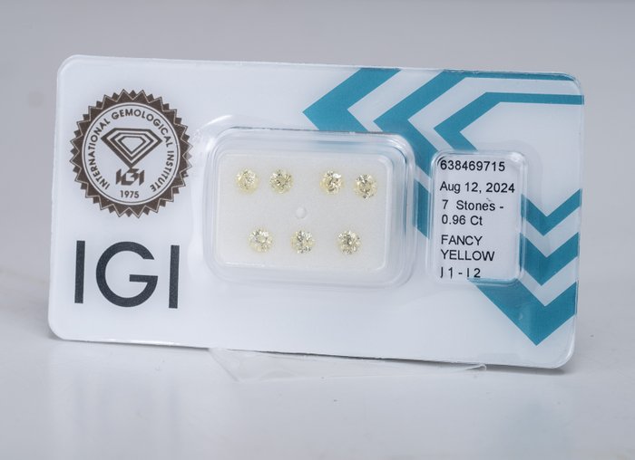 7 pcs Diamant  (Natur)  - 096 ct - Rund - I1 I2 - International Gemological Institute (IGI) - Fancy gul