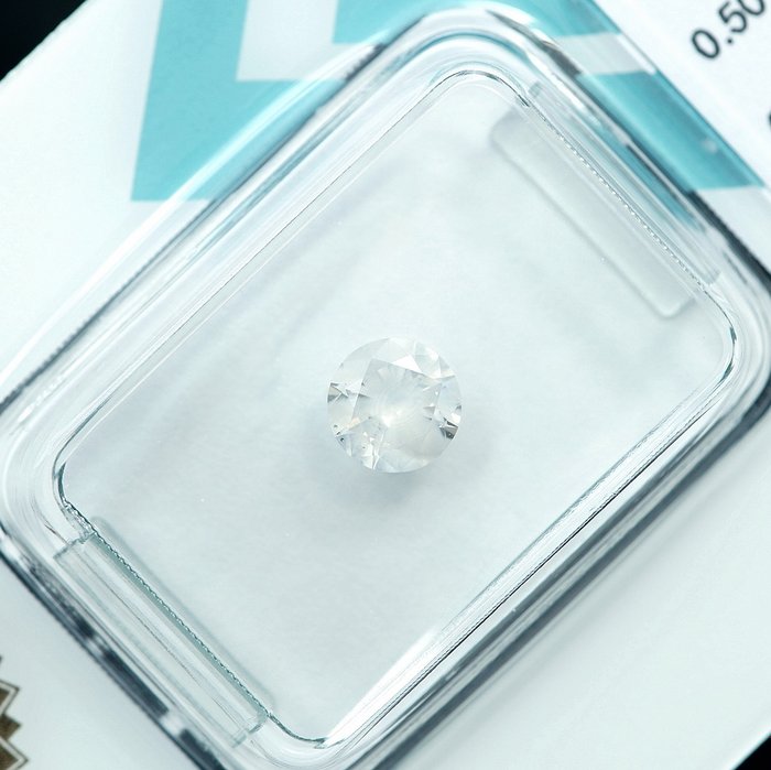 1 pcs Diamant  (Natur)  - 050 ct - G - I3 - International Gemological Institute (IGI)