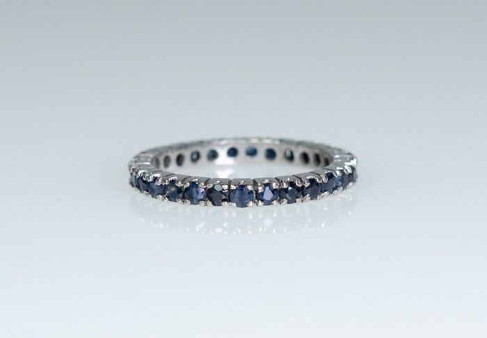 Ingen mindstepris - Ring - 925 sølv - 1,20 ct safir - evighedsring