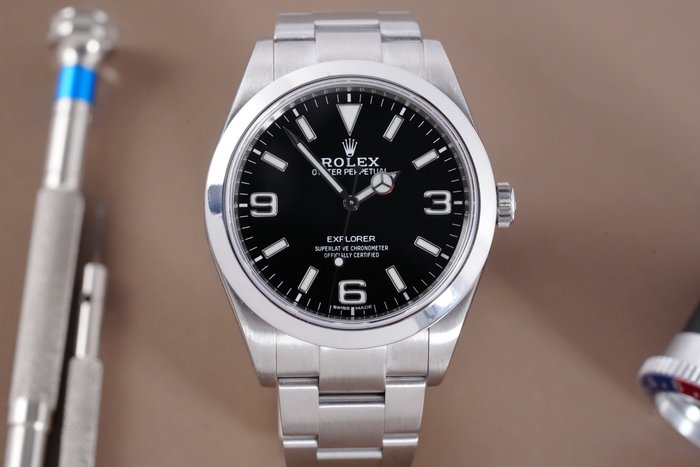 Rolex - Explorer I 39 - 214270 - Mænd - 2011-nu