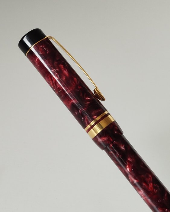 Parker - Duofold Centennial red marble - Kuglepen