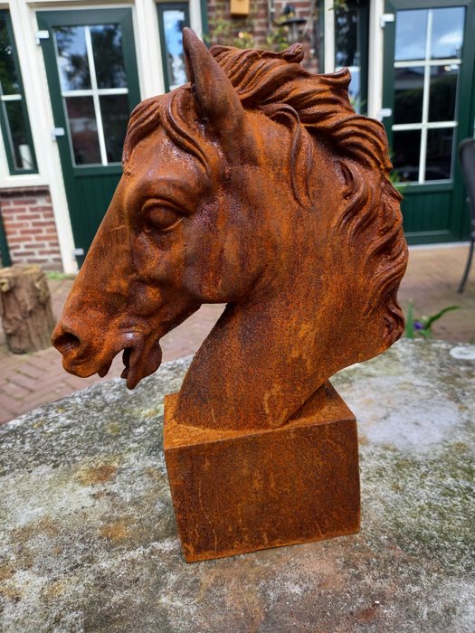 Statue, Lifelike Beautiful Horse Head Statue - 25 cm - Støbejern