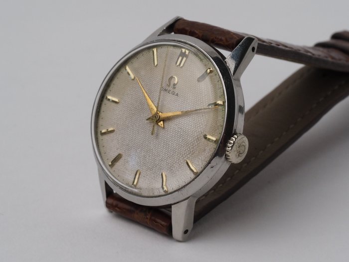 Omega - Ingen mindstepris - 2496-3 - Mænd - 1947