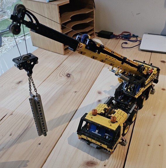 Lego - LEGO TECHNIC Mobile Crane 42108 - 2020+ - U.K.