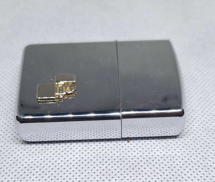 Zippo, Fuego Año 1991 Mes Abril - Lighter - Stål