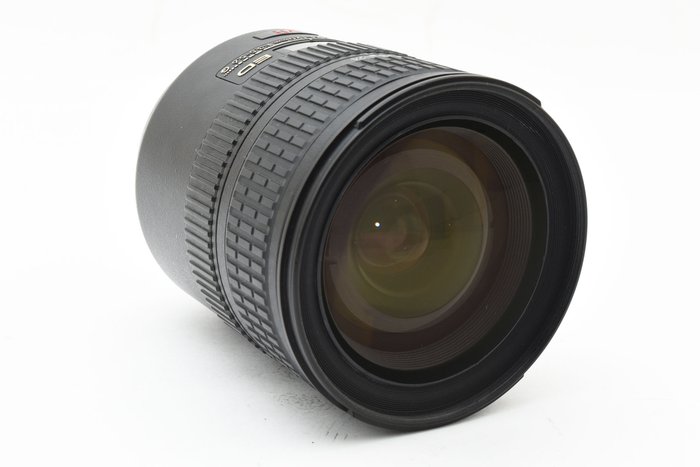 Nikon AF-S Nikkor 24-120mm f/3.5-5.6 G ED VR Zoomobjektiv